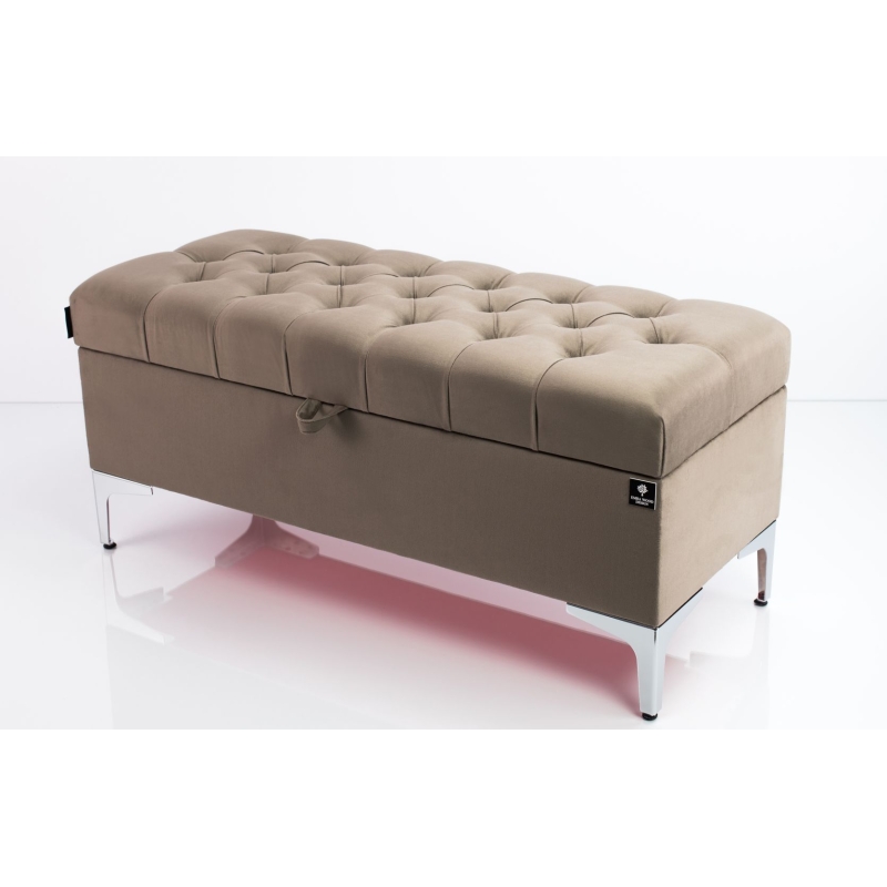 Tufted Storage Bench